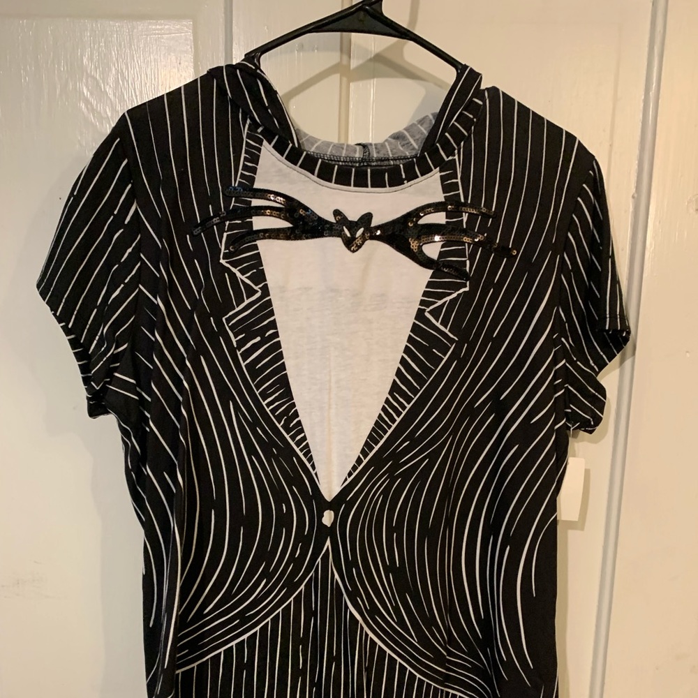 *NWT* Jack Skellington T-shirt, with hood.
